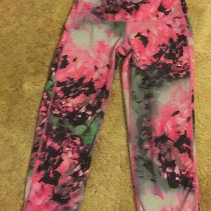 Athleta sz S crop leggings